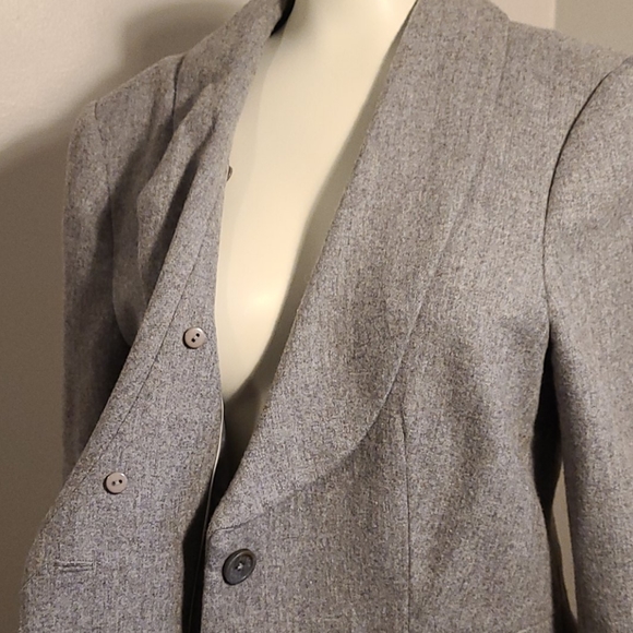 RW & Company Blazer - Picture 2 of 9